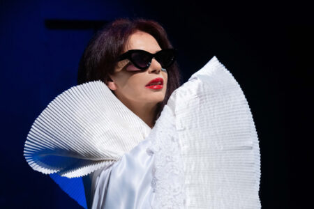 Πολύνα Γκιωνάκη ως ΛΟΥΛΑ ΑΝΑΓΝΩΣΤΑΚΗ